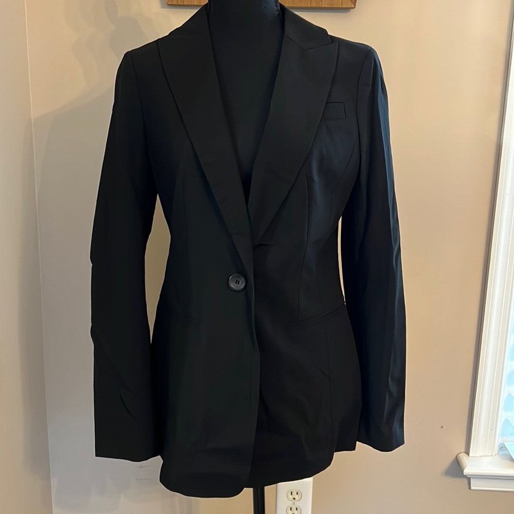 Ann Taylor Women's Blazer - Sz 6
